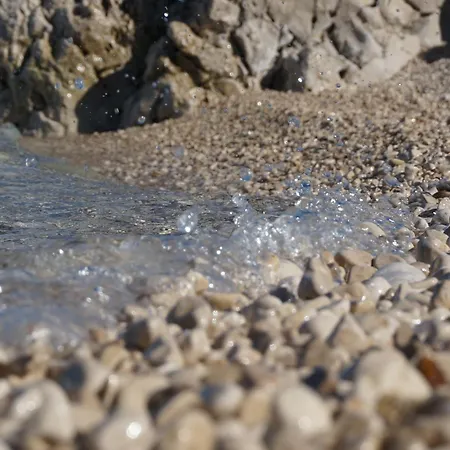 Lucille In Center Of Apartamento Rabac