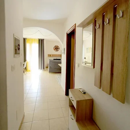 Lucille In Center Of *