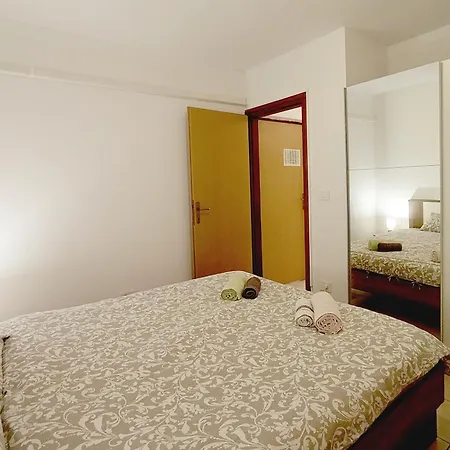 Lucille In Center Of Rabac