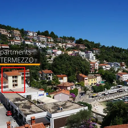 Lucille In Center Of Apartment Rabac
