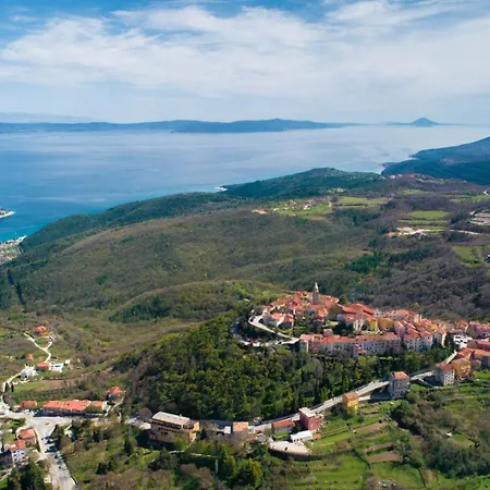 Lucille In Center Of