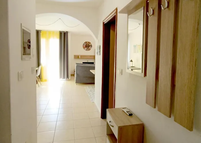 Lucille In Center Of *